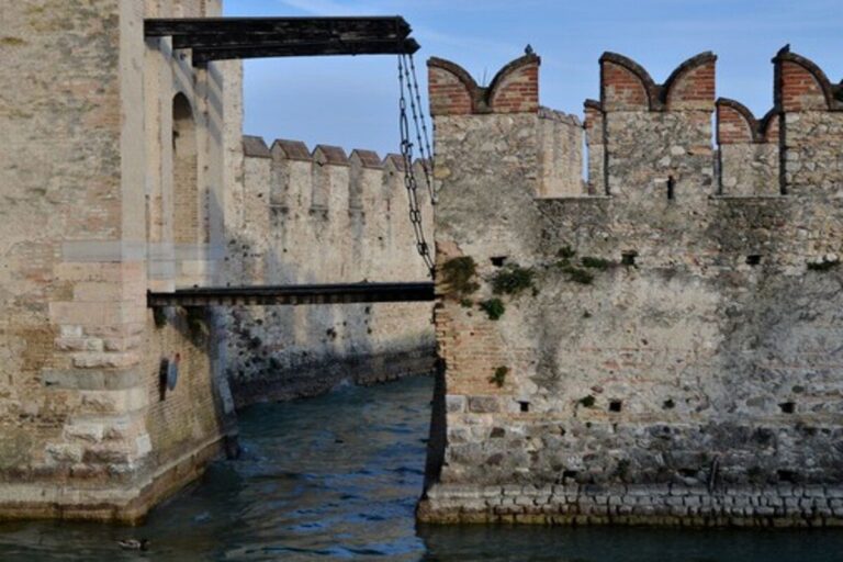 Differimento dell’audizione ex art. 7 St. Lav. o supplemento di difesa dopo l’incontro solo se rispondono ad esigenze di difesa non altrimenti tutelabili (Cass. 1.8.2023 n. 23420, rel. Caso)